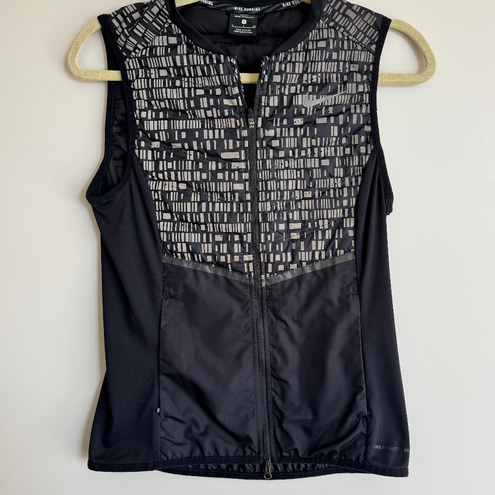 Nike reflective running vest